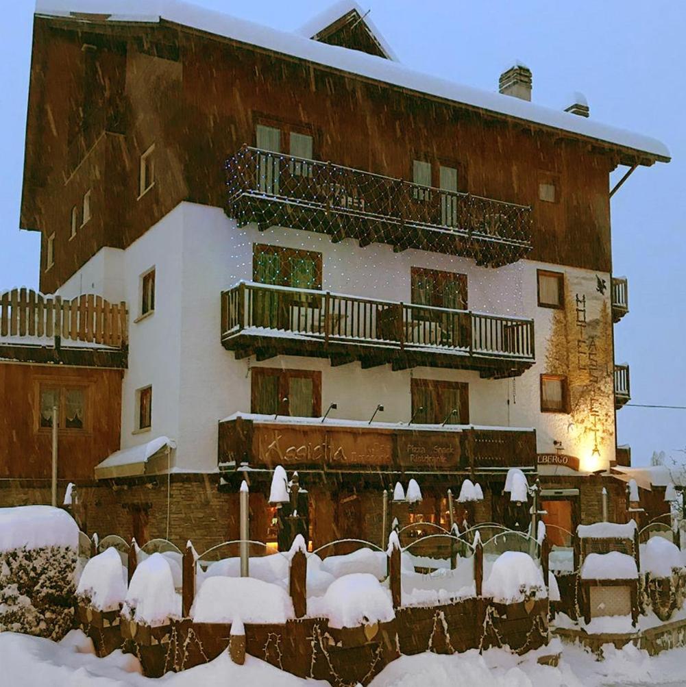 Assietta Hotel Oulx Екстериор снимка
